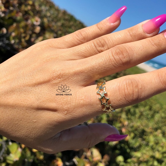 Star Cuff Ring • Adjustable • Gold Plated Brass - Picture 4 of 8